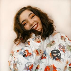 Meet your Posher, Ashleigh